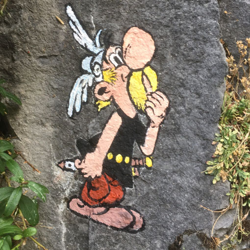 Astérix, peinture sur rochers