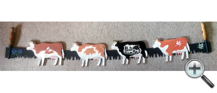 Vaches sur scie
