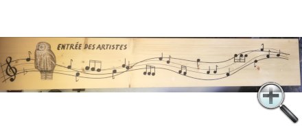 Entrée des artistes