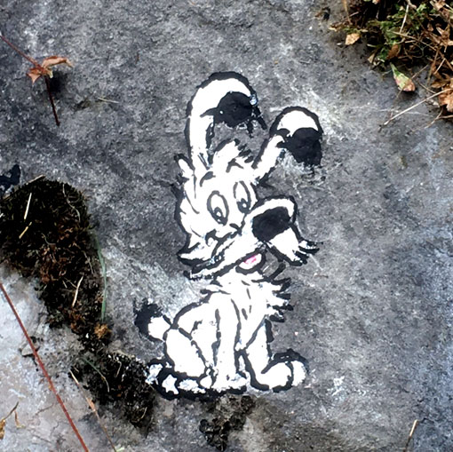 Idéfix, peinture sur rochers